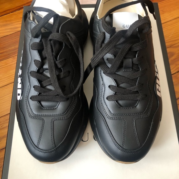 Gucci Men sneakers